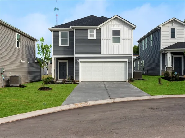 611 Spruce Pine Dr, Pendleton, SC 29670