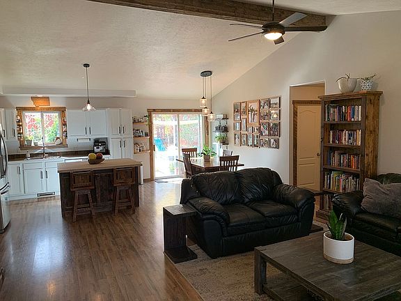 5th image of 2808 Donna Ave