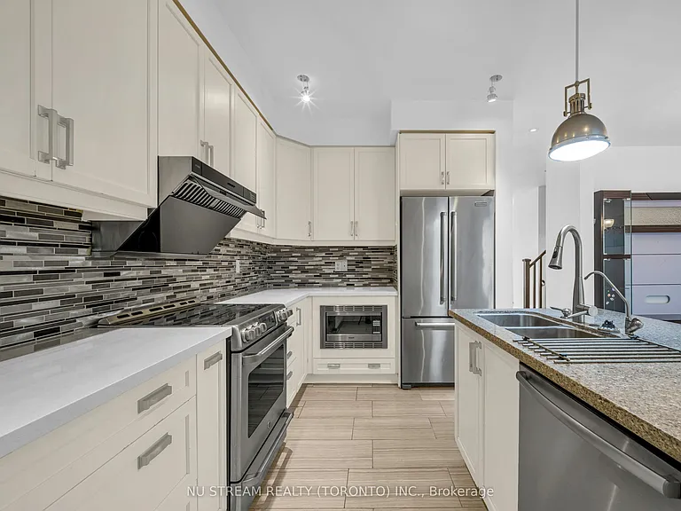 17 Greenery Rd — Photo 8