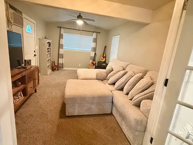 2295 Arrowhead Cir — Photo 26