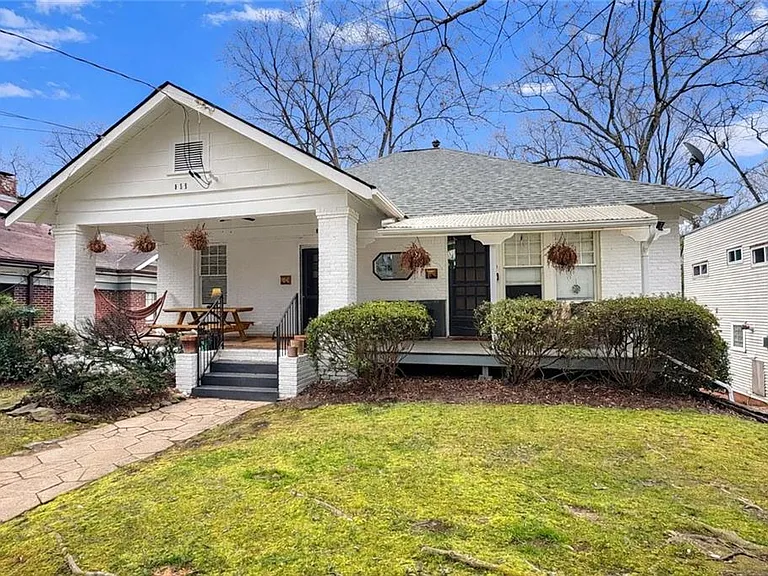 855 Charles Allen Dr NE #3 — Photo 1