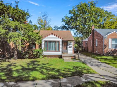 1574 W River Park Dr, Inkster, MI, 48141