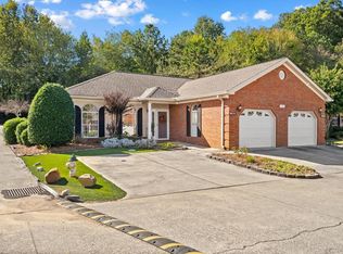 1709 Chestnut Oak Dr, Dalton, GA 30721