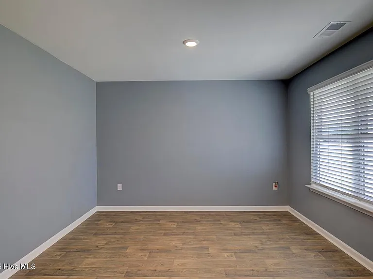 190 Everett Yopp Dr — Photo 5