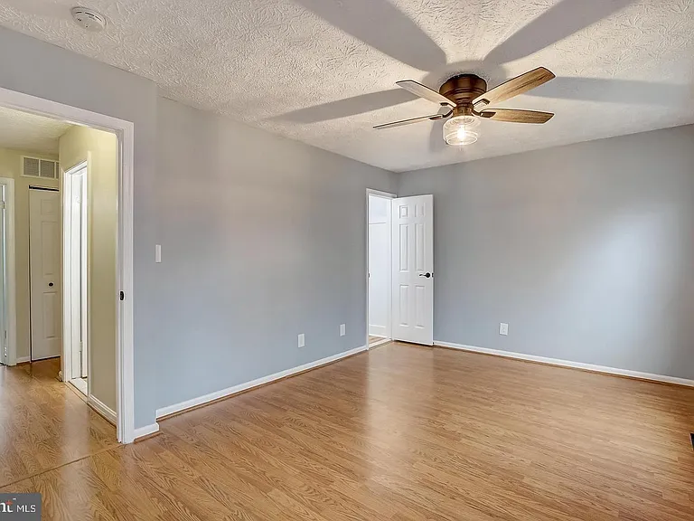 1011 Ellicott Dr — Photo 15