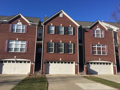 710 Cherry Orchard Rd UNIT 159, Canton, MI, 48188