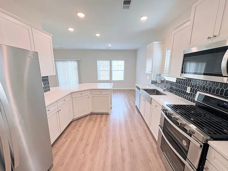101 Brown Cir — Photo 15