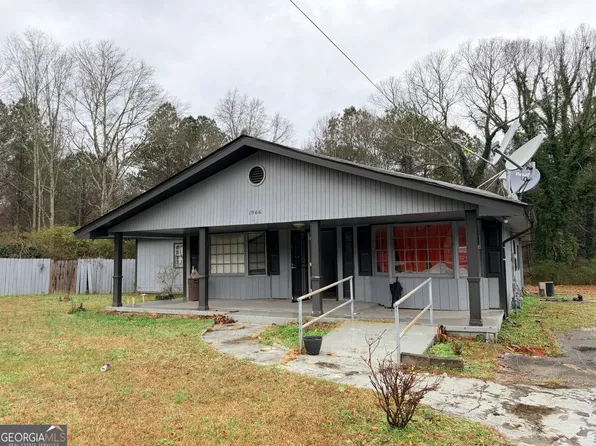 1966 Lake Rockaway Rd NW, Conyers, GA 30012