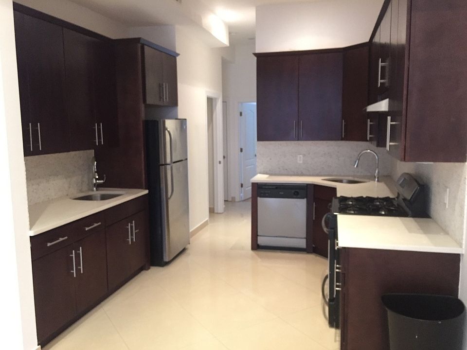 1st image of 526 Lefferts Ave #2