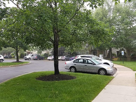 2nd image of 1410 Society Pl