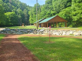 (Undisclosed Address), Sevierville, TN 37862