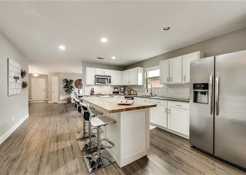 1st image of 808 Becard Dr