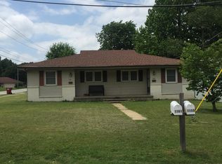 1159 S Bruce Ave, Springfield, MO 65804