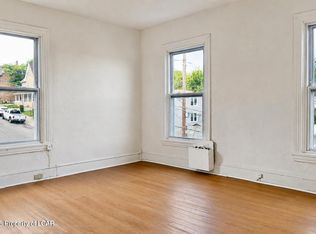 538 Carson St APT 2, Hazleton, PA 18201