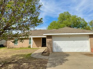 6826 Rochelle Ln, Amarillo, TX 79109