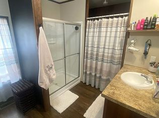 242 White Wing Ln, Valliant, OK 74764