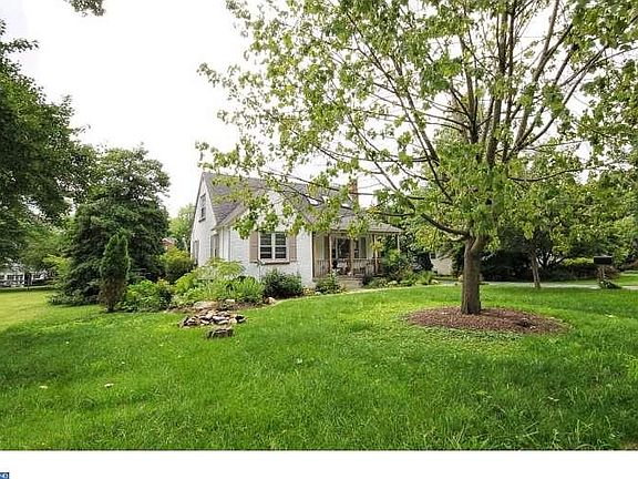 2nd image of 1307 Dorothy Ave