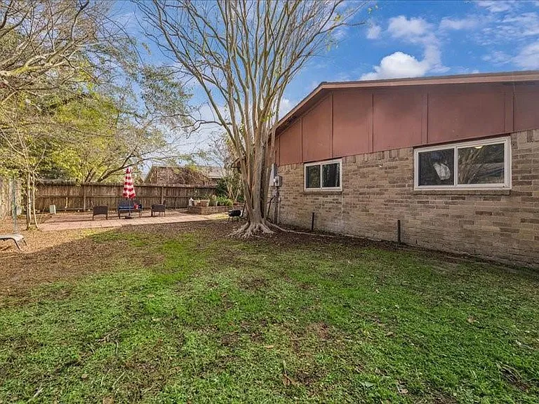 3902 Broken Elm Dr — Photo 28