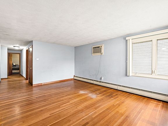 5th image of 11 Pennybrook Rd