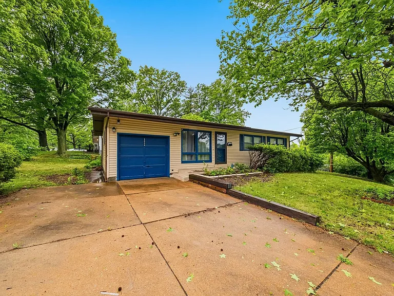 3034 Forge Dr — Photo 3