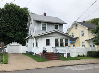88 Winthrop Pl, Staten Island, NY