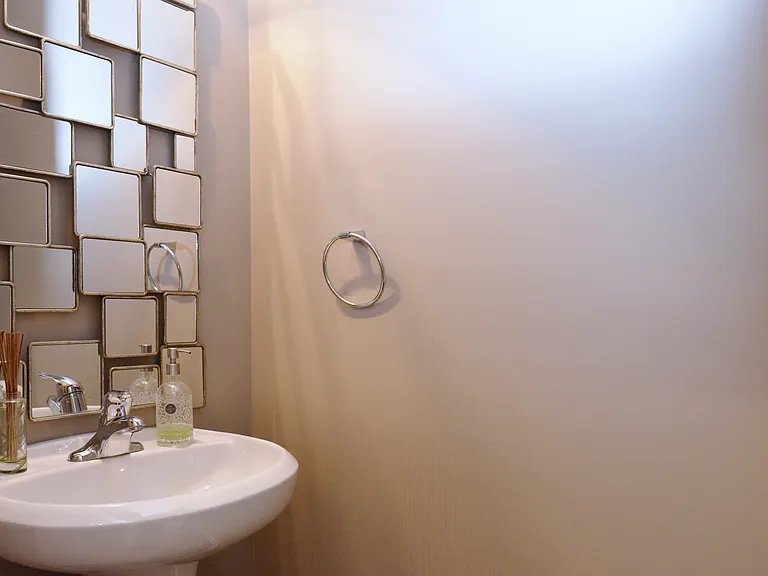 37530 Worcester Dr — Photo 23