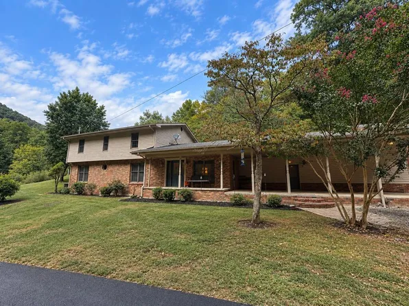 663 Abe Frk, Weeksbury, KY 41667