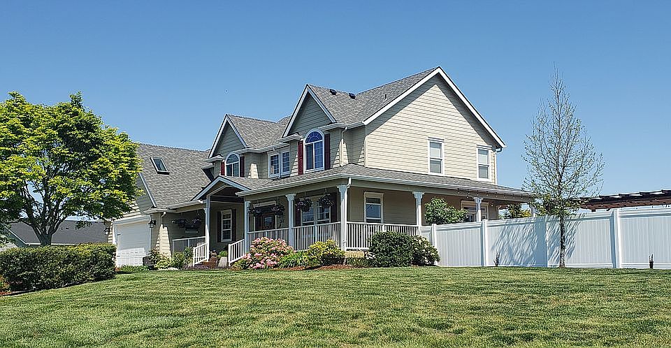 1st image of 264 Basswood Dr
