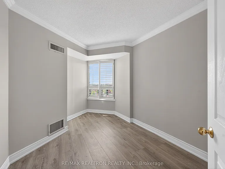 110 Promenade Cir #1106 — Photo 11