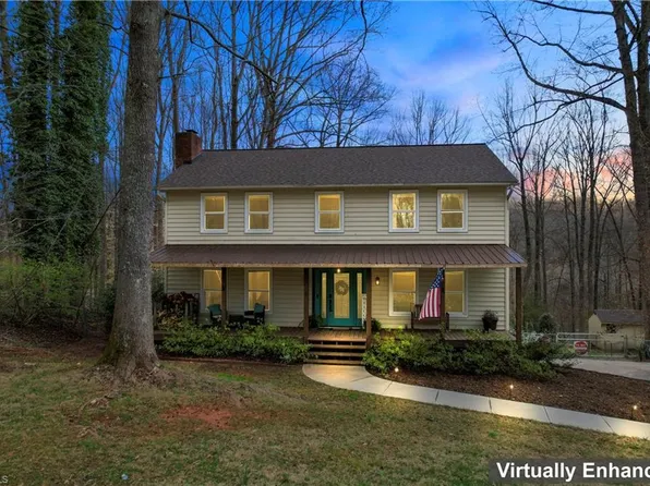 1855 Pinehurst Dr, Lewisville, NC 27023