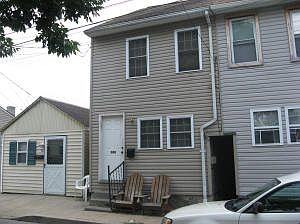 2nd image of 508 Concord Ln