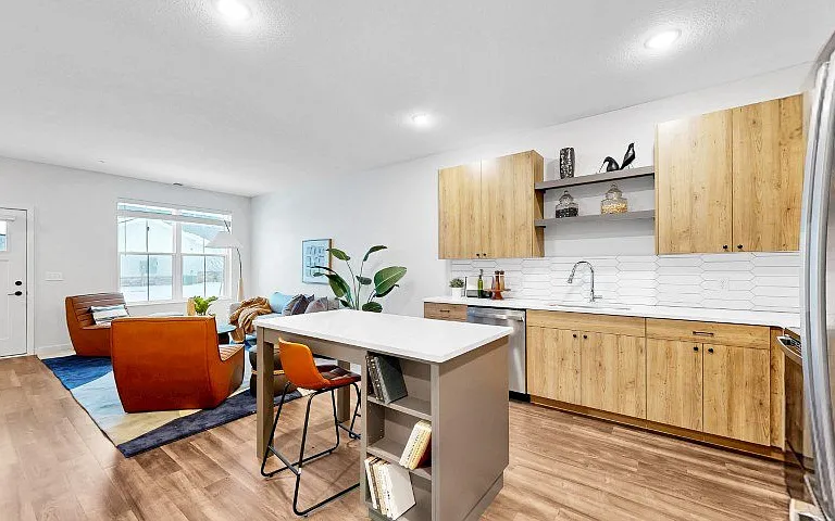 Sandhill Parkway Townhomes — Photo 32