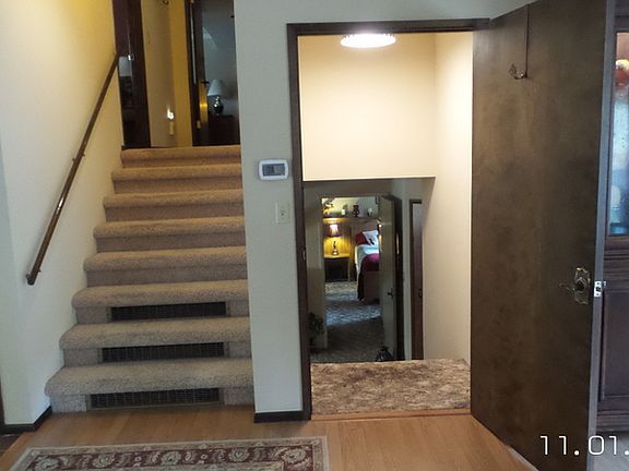 up and down stairs tri level