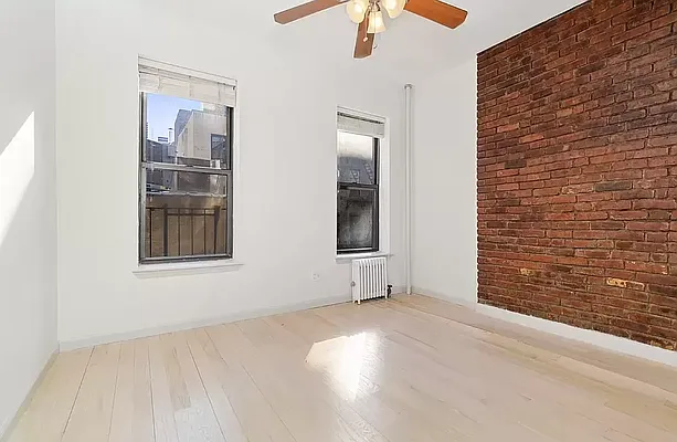 Rented by REAL New York | media 6