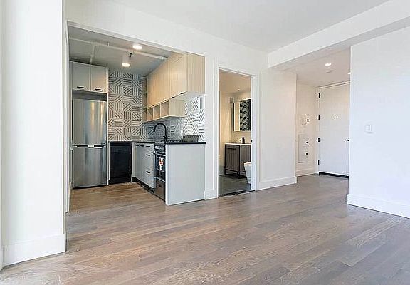 3rd image of 319 E 19th St #6H