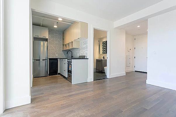 1st image of 319 19th St #5M