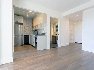 319 E 19th St #2C, Brooklyn, NY 11226