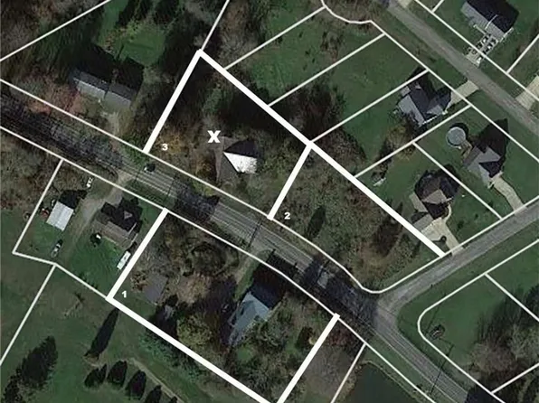 Lake Knoll Ave, Lisbon, OH 44432