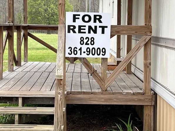 191 Sneeds Garage Dr, Murphy, NC 28906