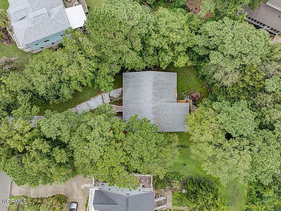 2nd image of 903 Tarpon Drive