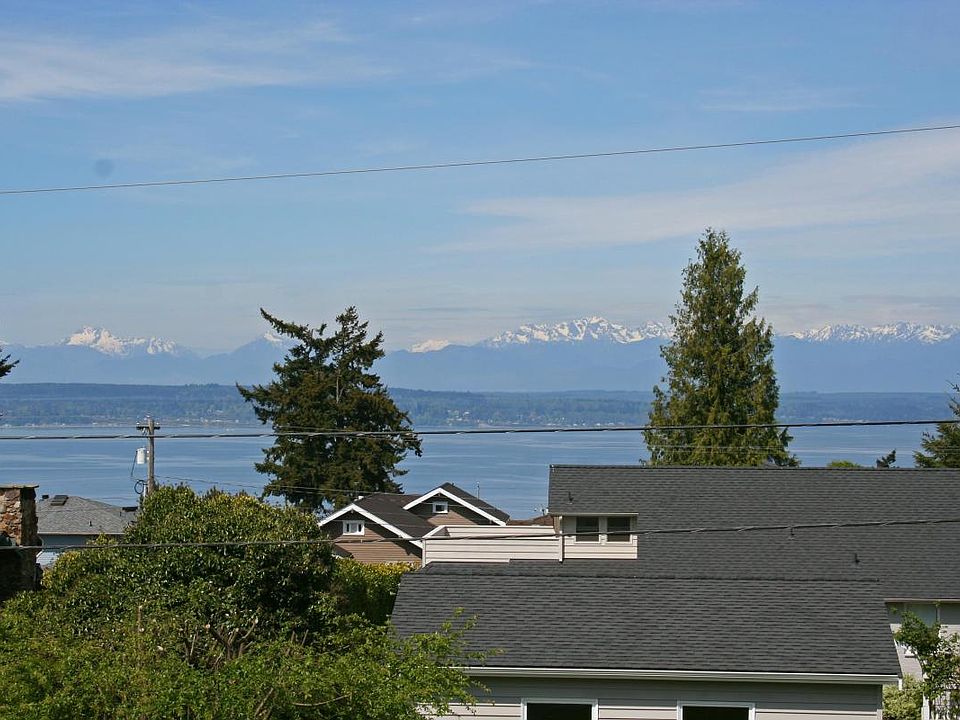 Puget Sound & Olympic Mountain view from front deck