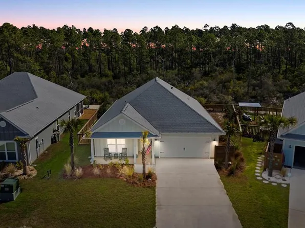 425 Vermilion Cir, Pt Saint Joe, FL 32456