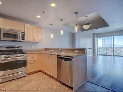 150 Las Vegas Blvd Unit 2218, Las Vegas, NV, 89106