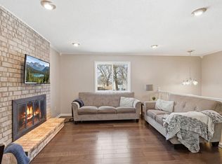 7440 Drew Ave N, Brooklyn Park, MN 55443