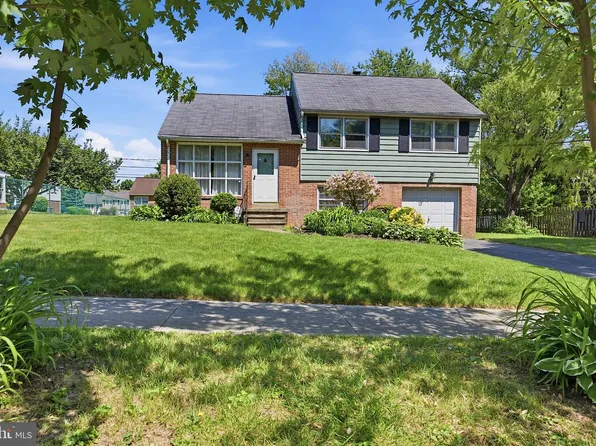 2617 Maclary Dr, Wilmington, DE 19808
