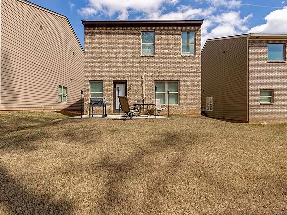 4th image of 3087 Bonnes Dr
