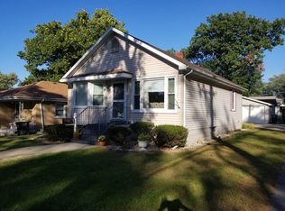 18049 Oak Ave, Lansing, IL