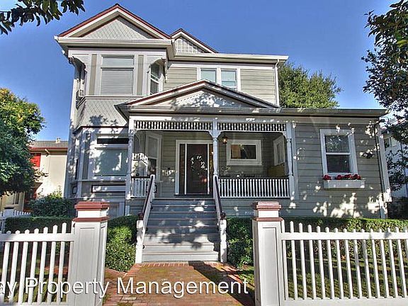 2nd image of 219 Ramona St APT 03