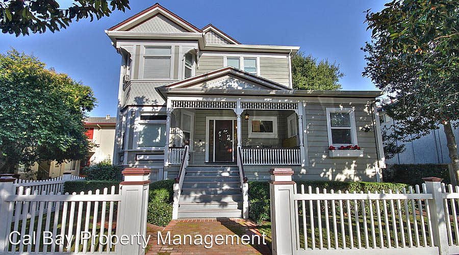 1st image of 219 Ramona St APT 3