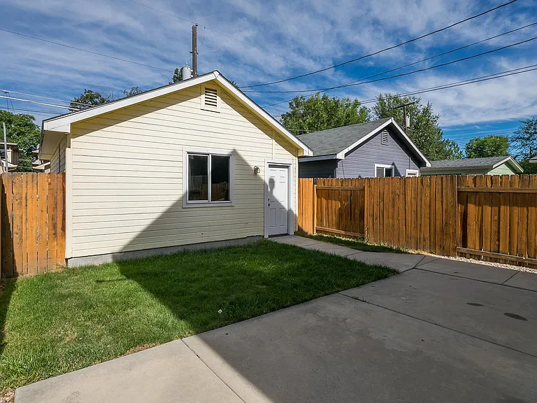1217 S Colorado Ave — Photo 15